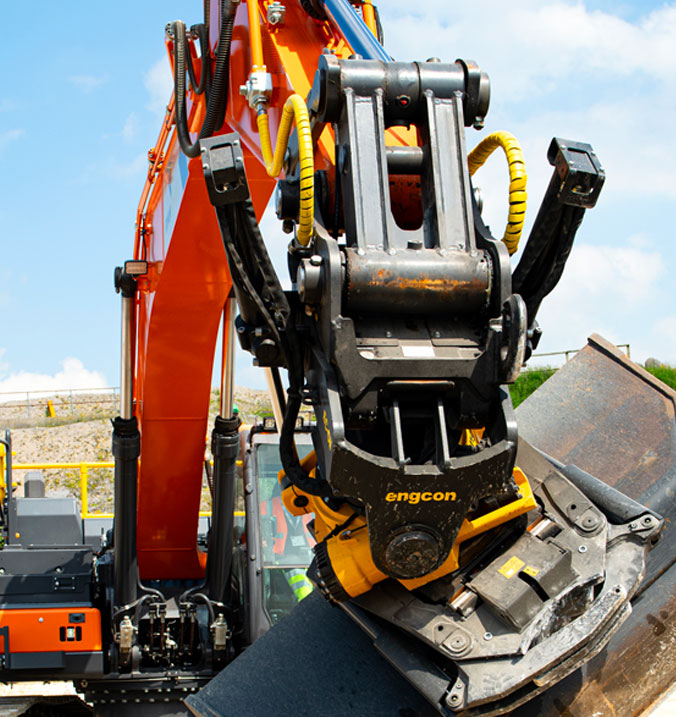 Excavator 180º & 360º